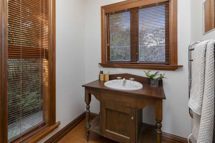 275 Kennedys Bush Road Kennedys Bush_16