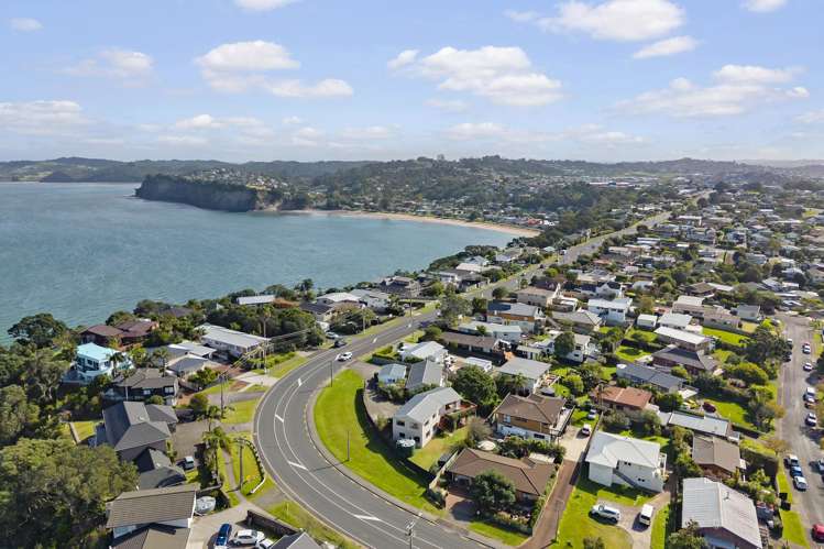 820 Whangaparaoa Road Manly_17