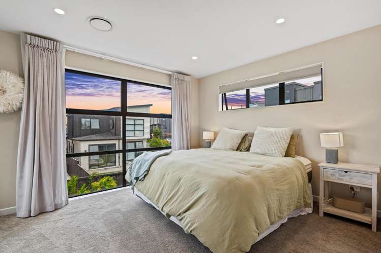 64 Glidepath Road Hobsonville_13