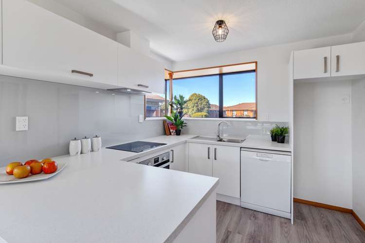 7 Peebles Drive Hei Hei_9