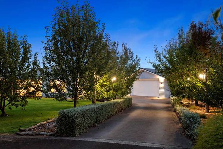 1557 Waiuku Road Waiuku_32