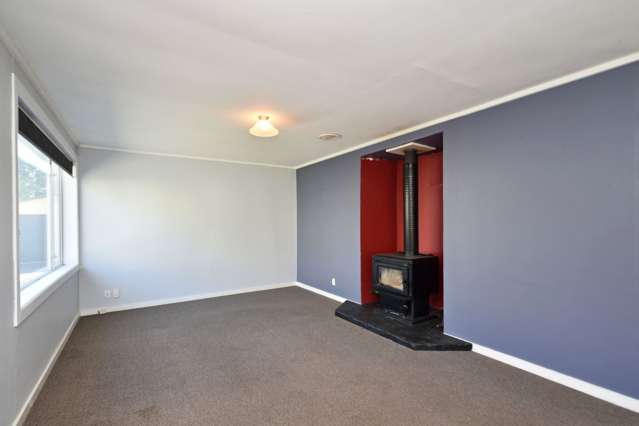 8 Katrine Street Otautau_4