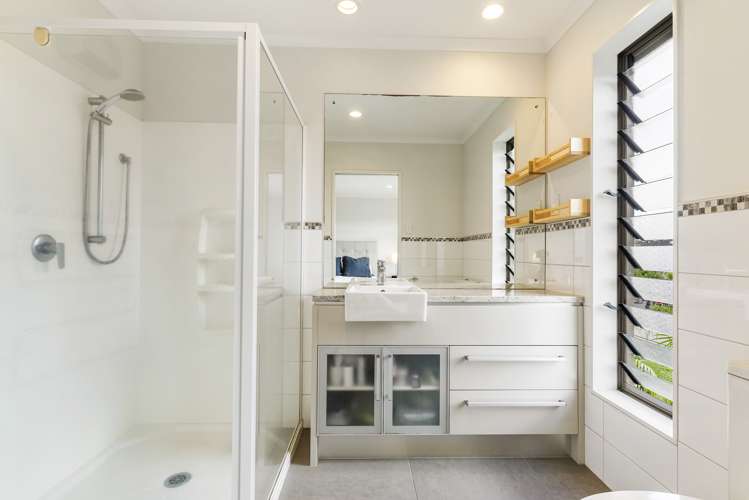 82 Tihi Street Stonefields_14