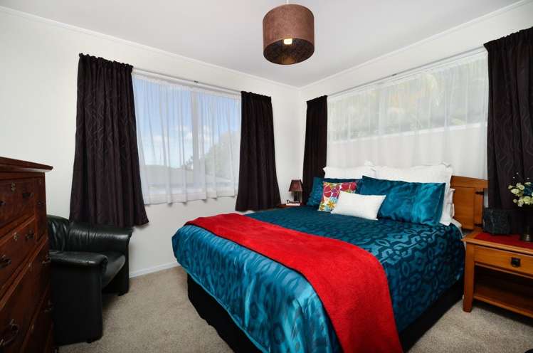 33 Kemp Road Massey_7