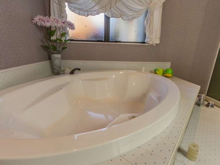 279 West Bush Road Upper Plain_11