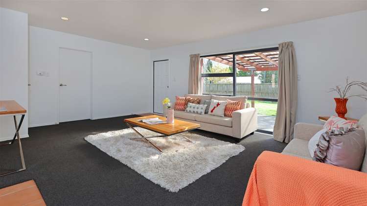 186 Henderson Valley Road Henderson_4