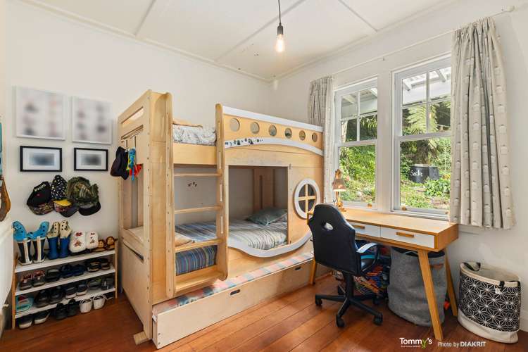 8 Salisbury Garden Court Wadestown_11