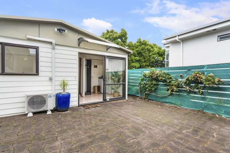 12 Kenmure Avenue Forrest Hill_13