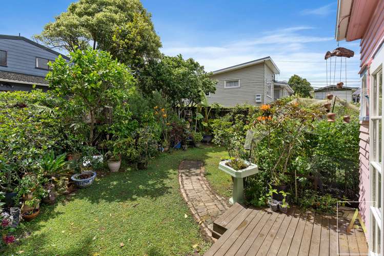 50 Gardner Avenue New Lynn_21