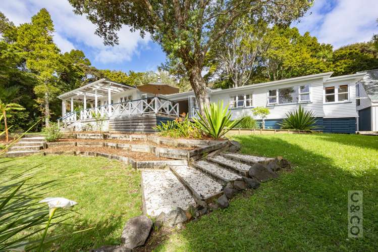 244 School Road Waimauku_35