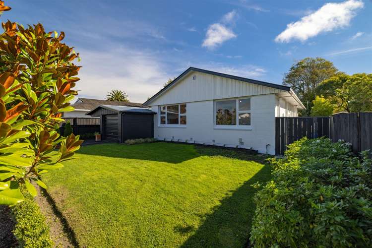 32 Rossiter Avenue Redwood_24