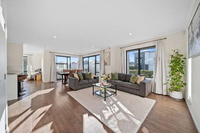 9 Vincent McGrath Crescent Swanson_3