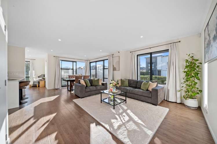 9 Vincent McGrath Crescent Swanson_7
