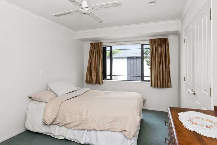 10 Cheval Place Taradale_12