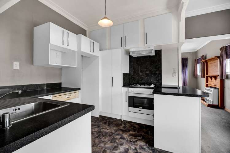 181 Tukapa Street Westown_6