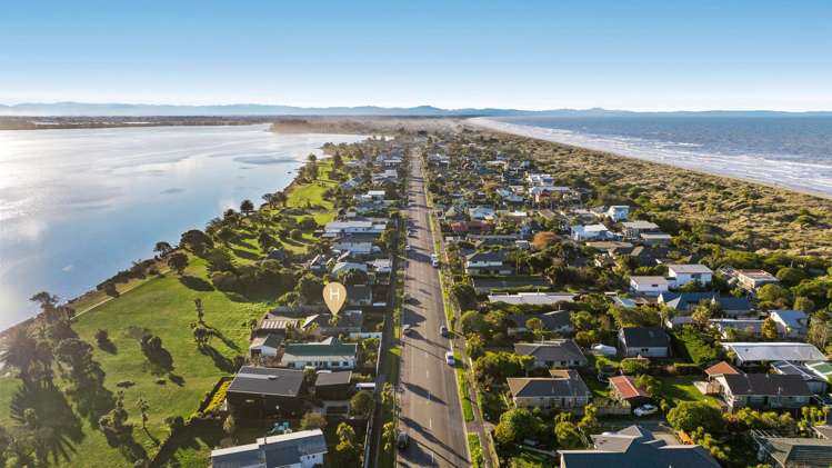 138 Rocking Horse Road Southshore_17