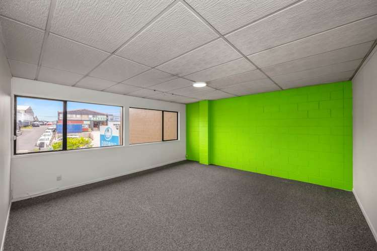Unit 1/26 Portage Road New Lynn_13
