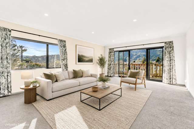 Sun, views & space – Your family’s next move