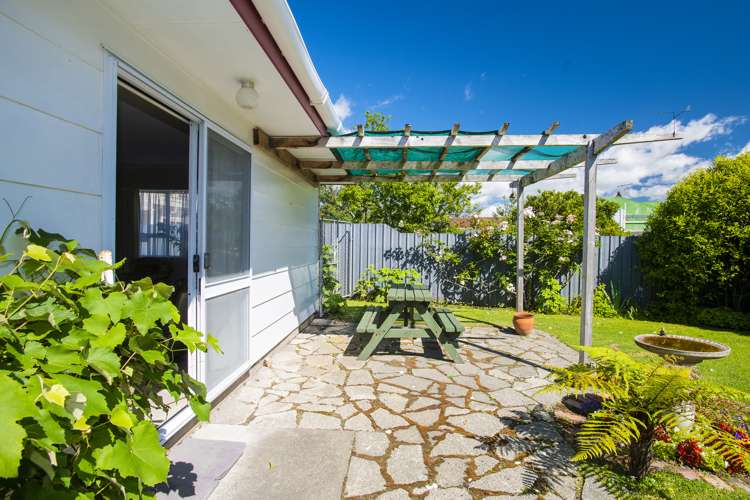 2/10 Rutene Road Kaiti_4
