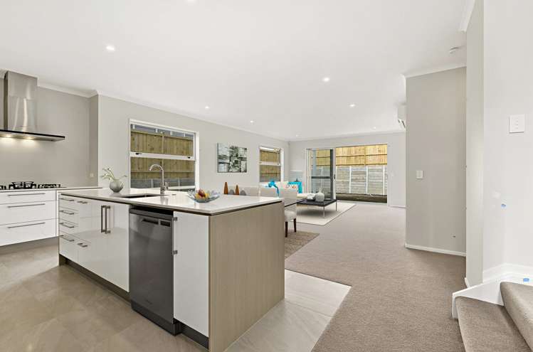 3 Iron Lane Red Beach_4