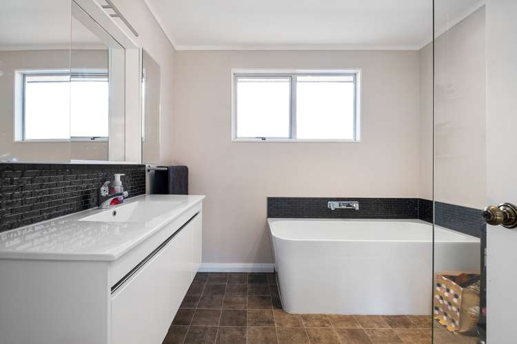 3 George Street Picton_14