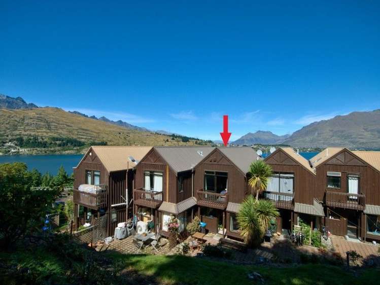 2c Larch Hill Place Queenstown_20