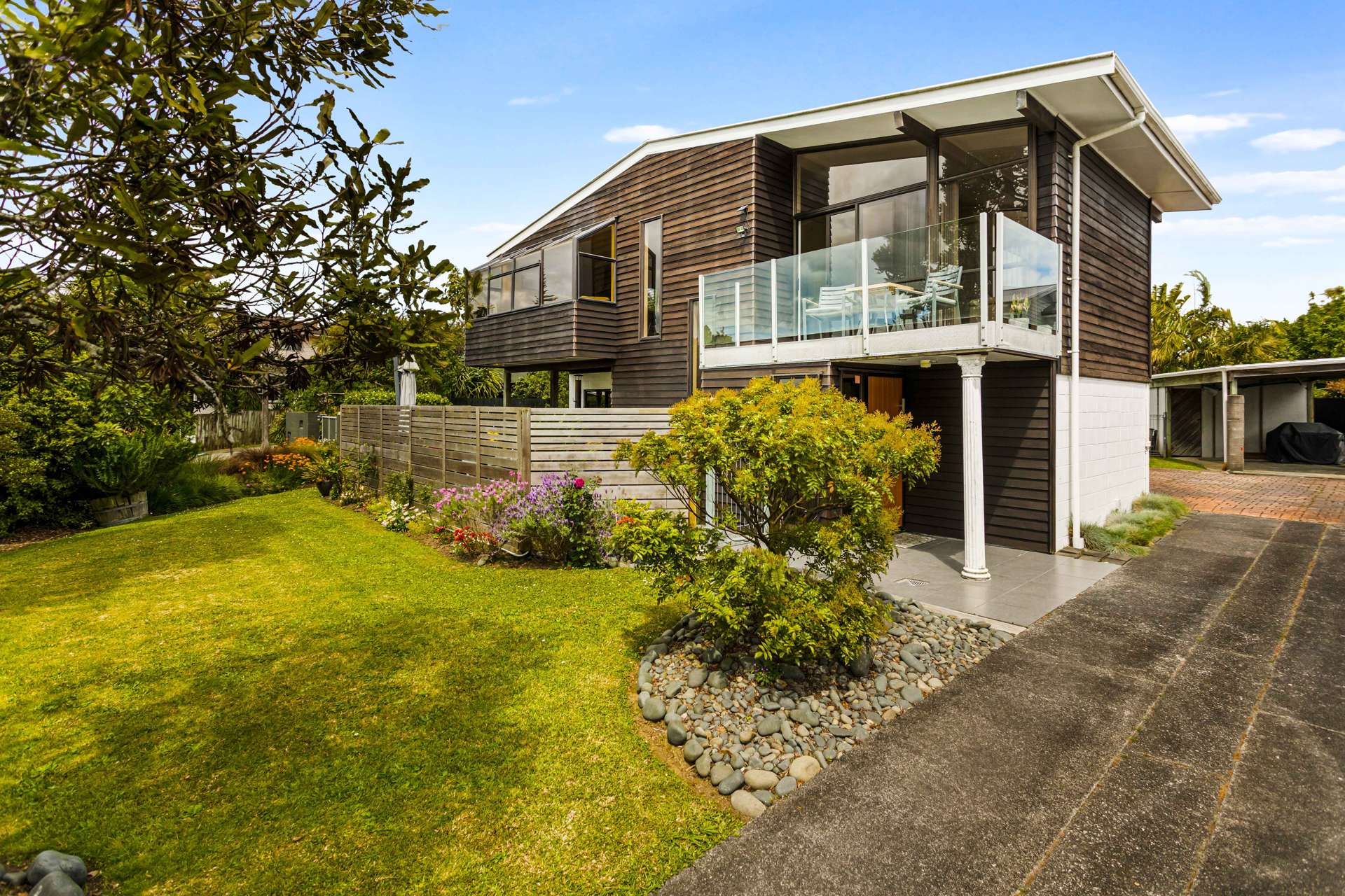 31 Rewarewa Road Te Atatu Peninsula_0