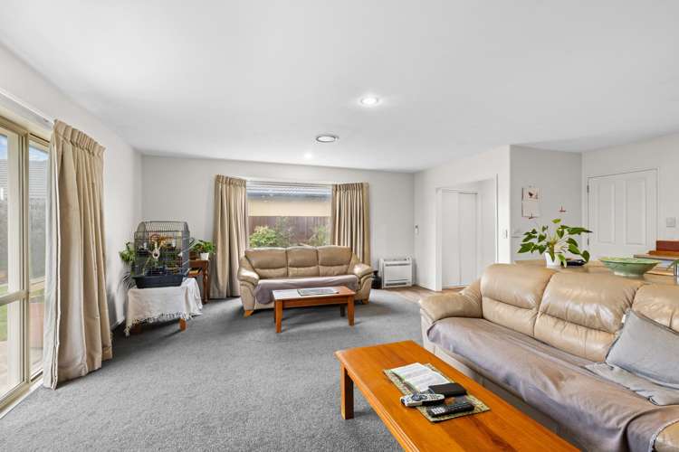 81 Fairway Drive Shirley_5