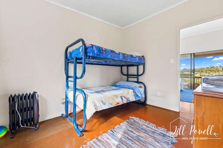 13 Moana Road Tinopai_18
