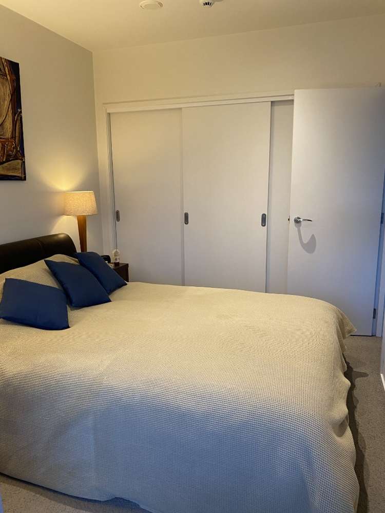 2605/6 Lorne Street 10015_15