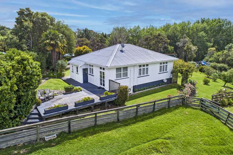 37 Pahi Road Paparoa_5