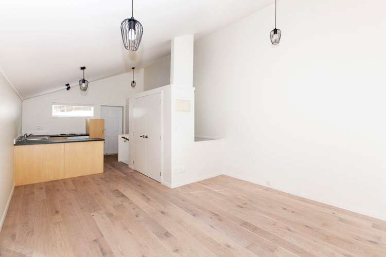 23q Hendry Avenue Hillsborough_5