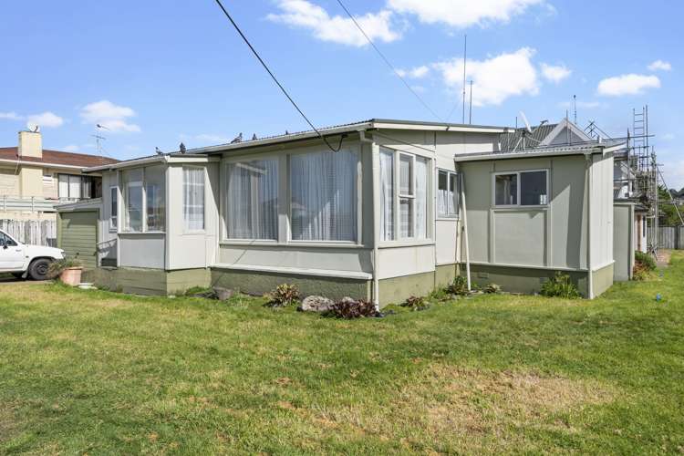 238 Centreway Road Orewa_15
