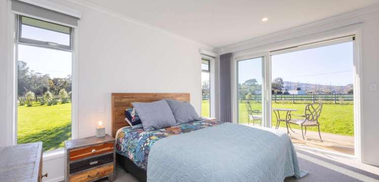 1 Ashgrove Lane 10920_8