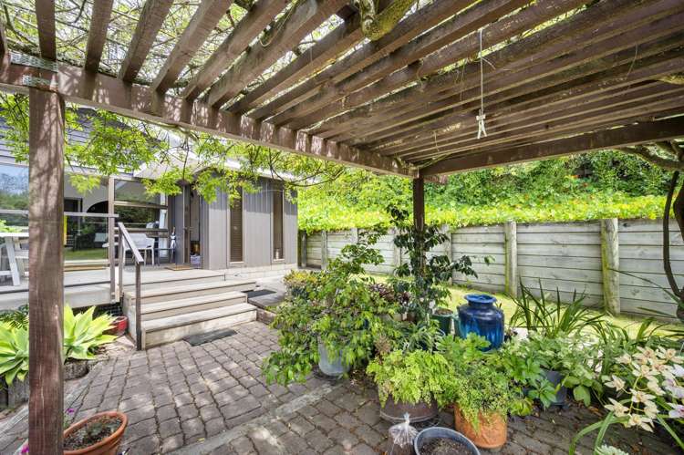 74 and 76 Milton Road Bluff Hill_13