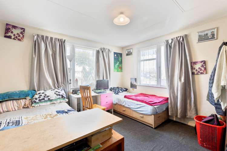 41 Sefton Crescent Chartwell_13