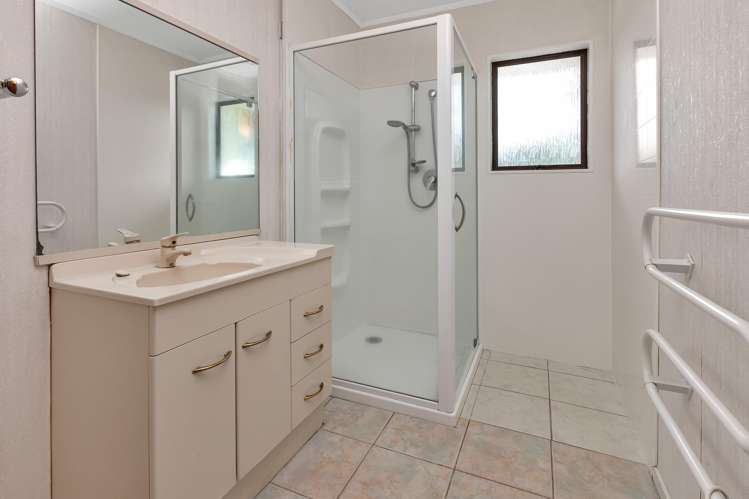 2 McKenzie Avenue Onerahi_15