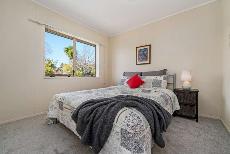 29 Taupiko Place Green Bay_10