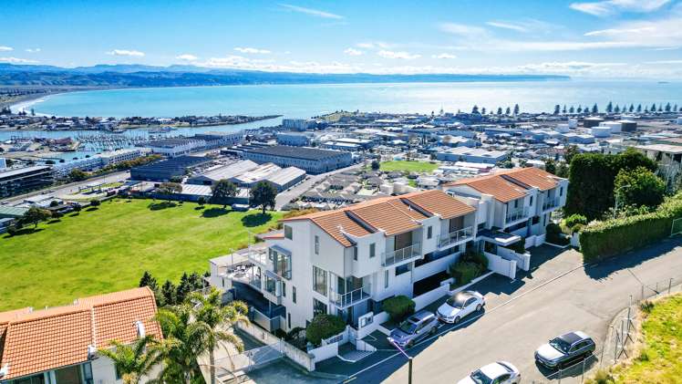 5/22 Hospital Terrace Hospital Hill_17