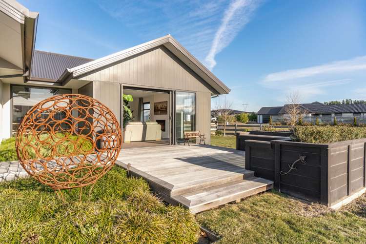 1 Westmere Mews West Melton_19