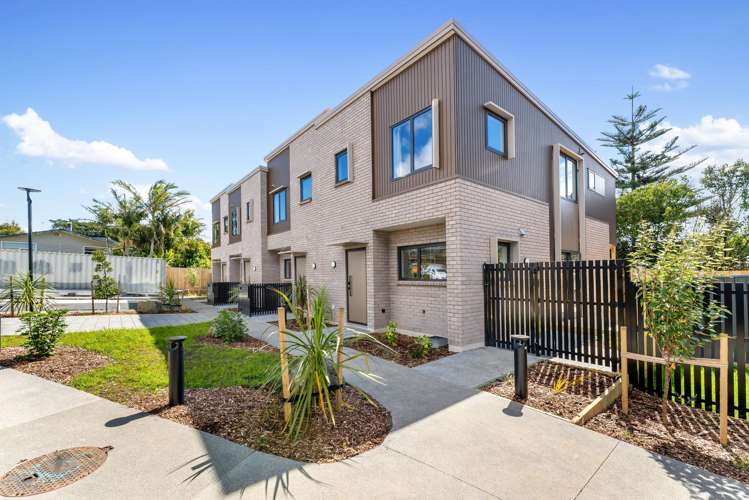 51 Kawiti Avenue Point England_12