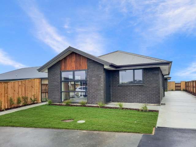 Dual Living Opportunity in Rolleston