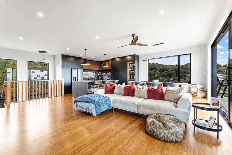 1570 Cove Road Mangawhai_16