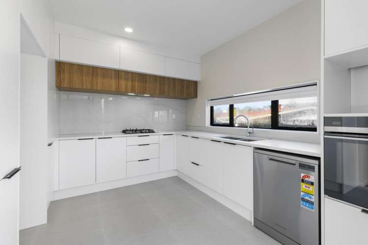  1/40 John Downs Drive Browns Bay_5