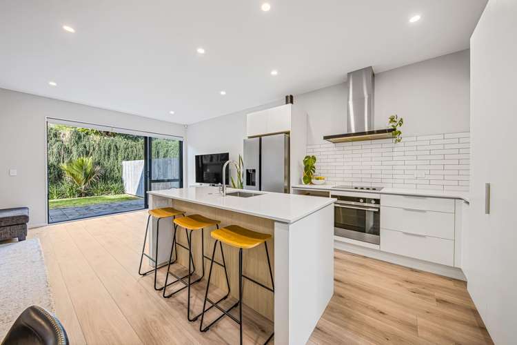 65 Roundel Crescent Whenuapai_3