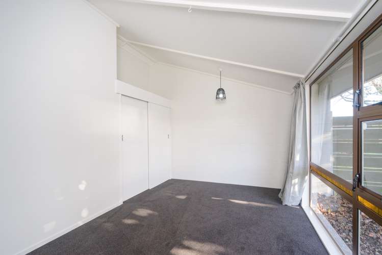 32b Dunk Place Milson_9