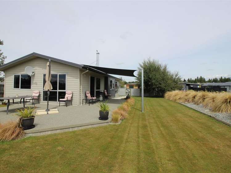 14 Rhoboro Road Twizel_1
