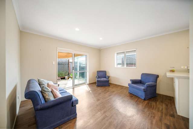 34 Paterson Avenue West Pukekohe_3