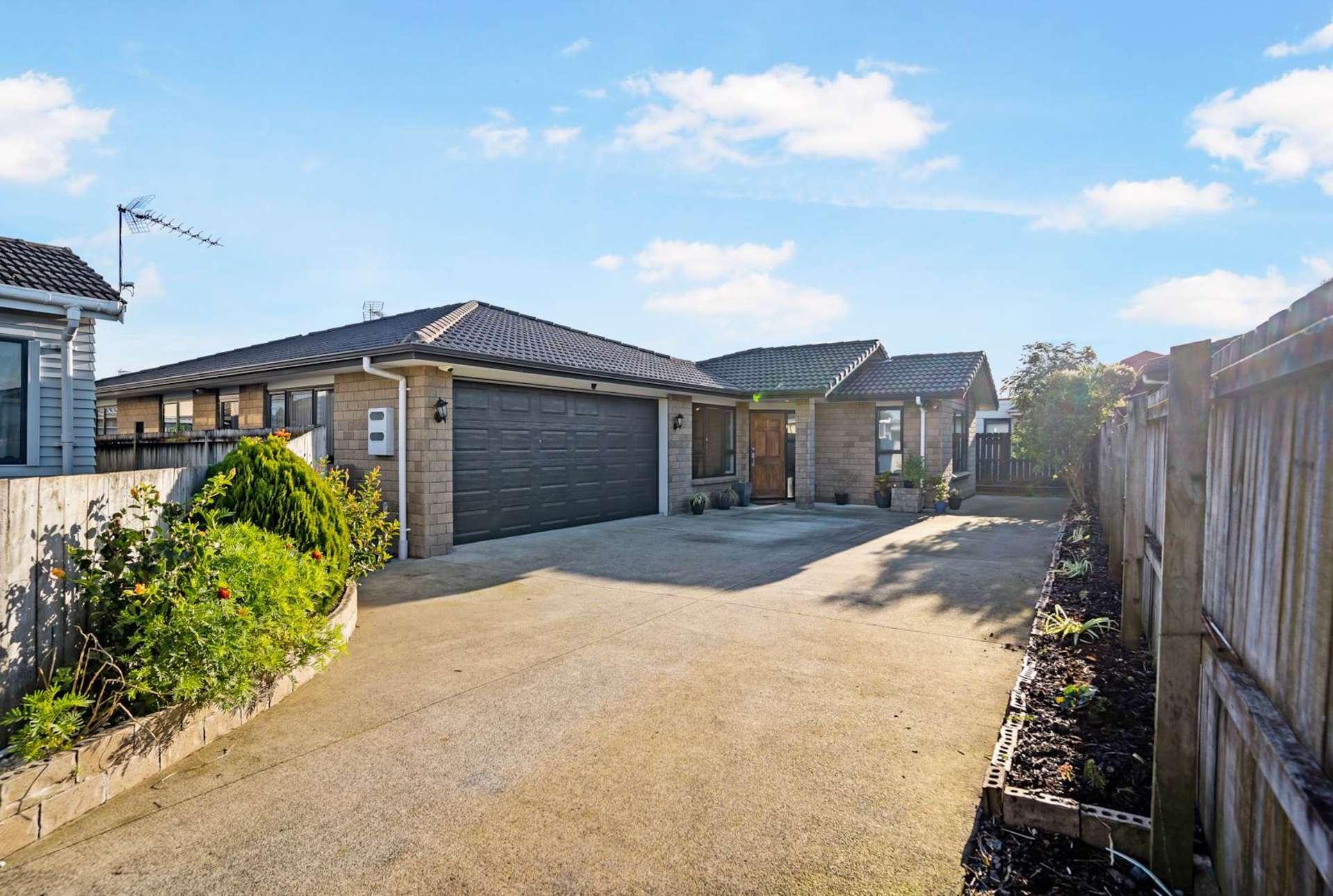 1b Colin Street Mangere_0