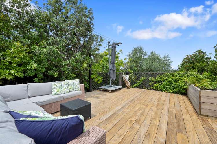 39 Ngataringa Road Devonport_23